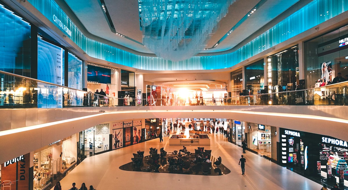 Flawless Showroom Finishes & Heavy Footfall Management